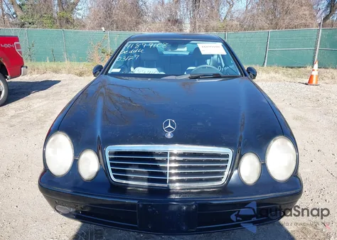 2002 Mercedes-Benz Clk 430 z USA, uszkodzony, nr VIN WDBLJ70G82T120757